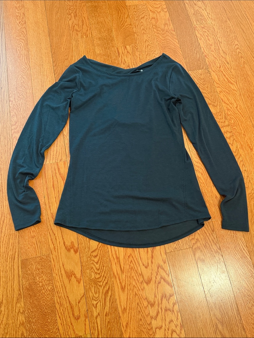 Athleta Long-Sleeve Scoop Neck Top in‎ Deep Teal